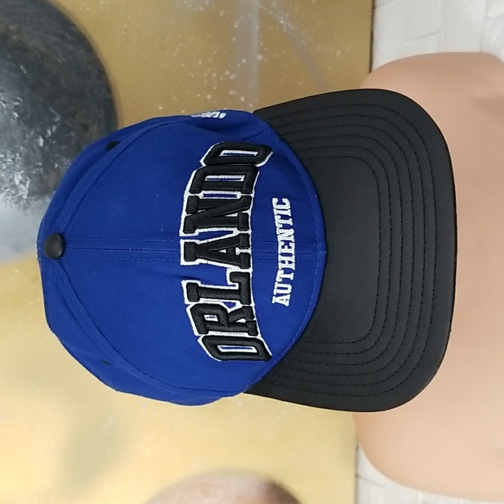 Essencial SnapBack os size